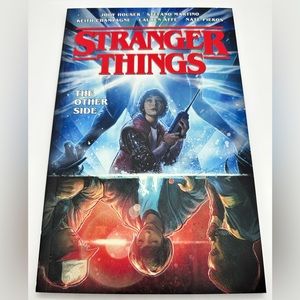 Stranger Things: The Other Side - Graphic Novel